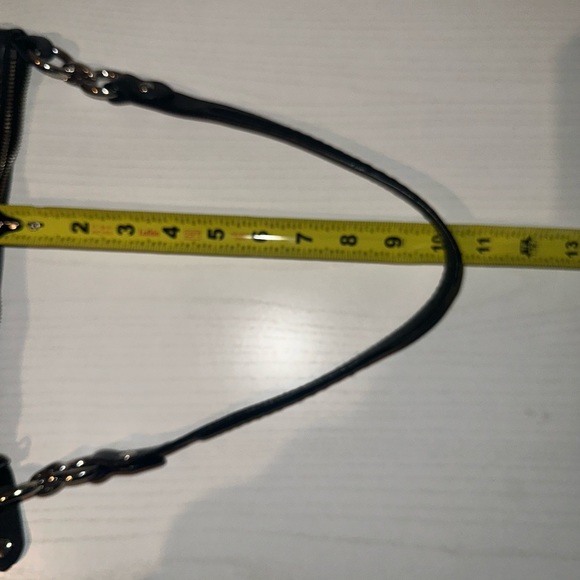 SOLD! Coach hobo style bag. In good condition structurally, leather is too. - Picture 14 of 15